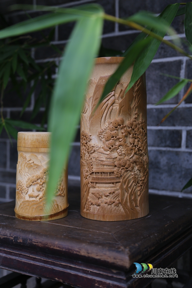 纳溪竹雕.jpg