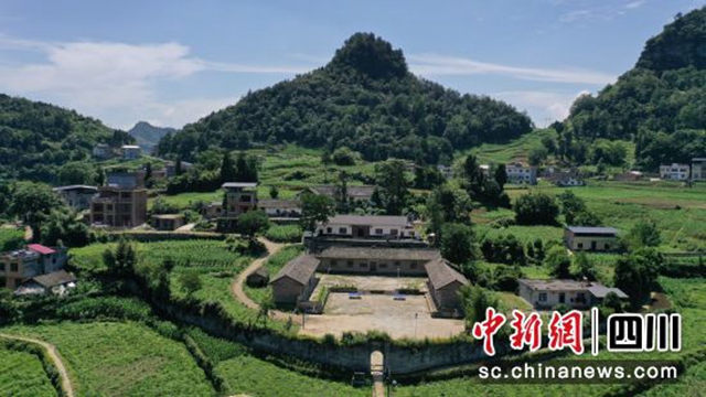 助力创建天府旅游名县 古蔺县举办“旅游马拉松”(图3) 3.jpg