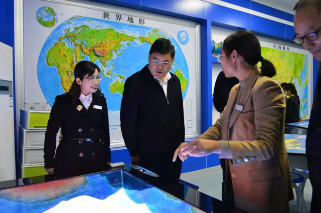 崔昌宏率队调研泸州市学校教育教学管理和“双减”工作(图4) 4-1.jpg