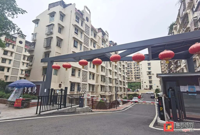 化解“一位难求” 自贡今年新增超千个公共停车位,分配在?速看→(图3) 1-3.jpg