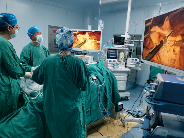 “皇冠手术”不再“开膛破肚”—— 腹腔镜下精准施刀,胰十二指肠完美切除(图2) 2.png