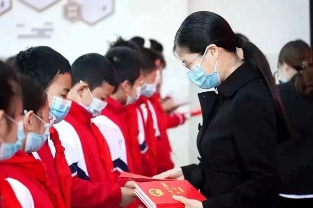 宪法宣传周 | 江阳法院:法治护成长,“宪”在校园行(图3) 3.jpg