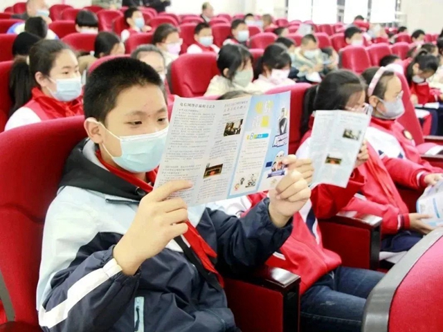 宪法宣传周 | 江阳法院:法治护成长,“宪”在校园行(图21) 21.jpg