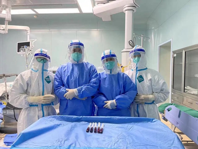 89岁新冠阳性患者突发脑出血 微创手术后转危为安(图2) 2.jpg