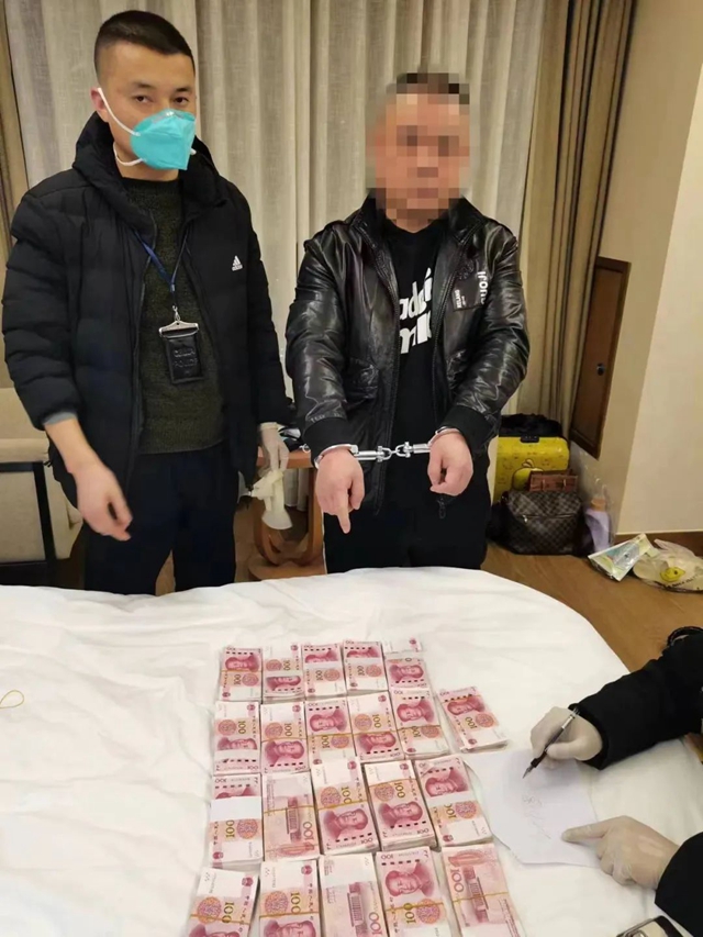 猖狂!赌球流水金额高达3.6亿!内江警方抓获112人(图4) 球4.jpg