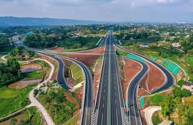 新鲜出炉 | 2022泸州交通十大亮点