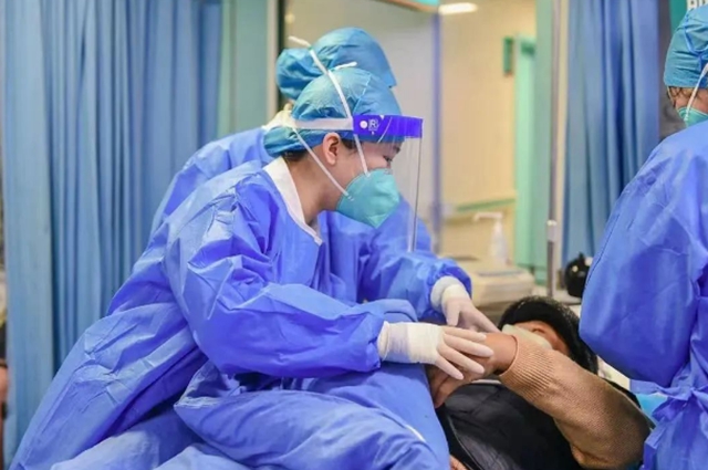 能收尽收,应治尽治,这是西南医大附院的承诺!(图12) 12.jpg