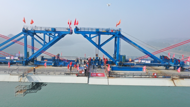 进度更新丨白沙长江大桥合龙,预计5月建成通车!(图2) 2.jpg