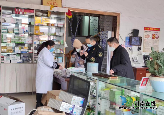 严查药品领域违法行为|叙永县市场监管局正东所开展“春雷行动”药品安全专项检查(图2) 东2.png