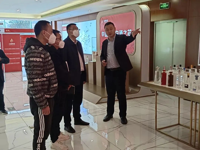 龙马潭法院:深耕细作优服务,爱企护商促发展(图4) 4.jpg