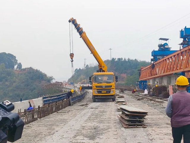 春节期间,宜宾这座跨江大桥将临时开放通行!(图2) 桥2.jpg