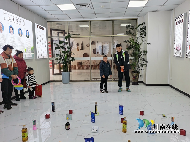 套圈活动照片 (4).jpg