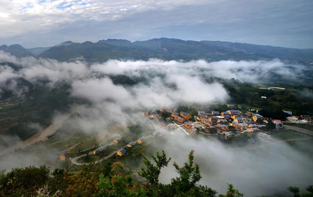 新年首场丨泸州市招商引资推介会暨项目签约仪式叙永县专场成功举行(图2) 2.jpg