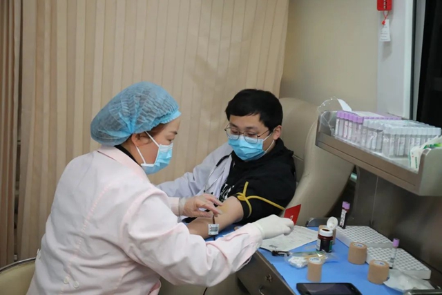 合江县中医医院:职工积极献血献爱心,让爱温暖这个冬季!(图10) 10.jpg