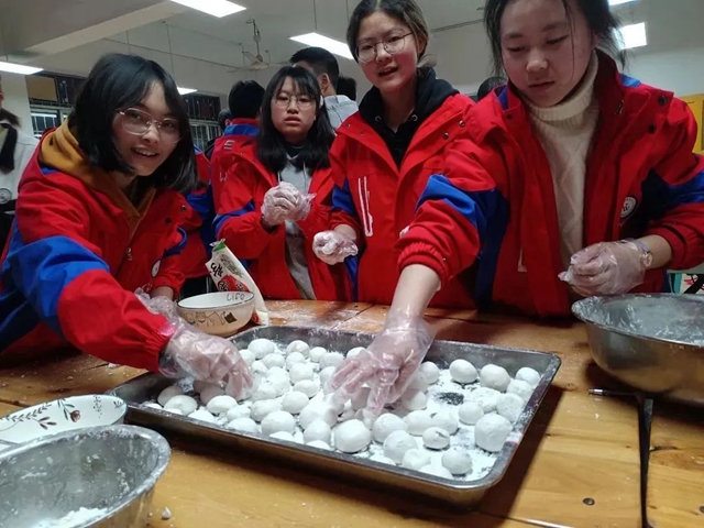 新学期新征程,泸州中小学、幼儿园全面开学(图19) 19.jpg