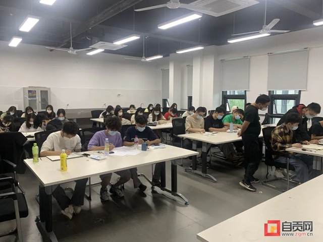 首次被纳入国家职业分类大典!自贡彩灯人UP!(图4) 职业4.jpg