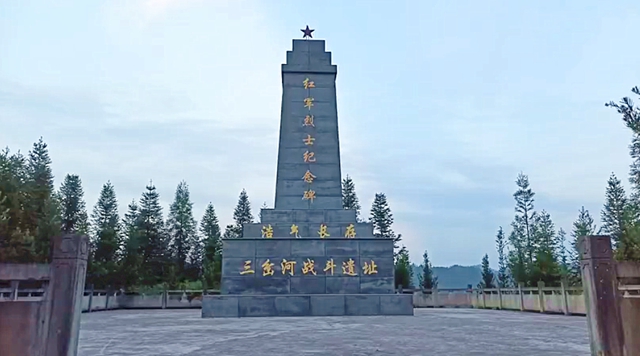 红色2.jpg
