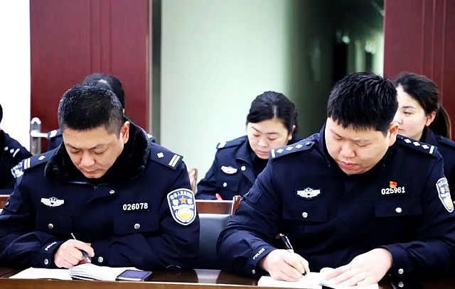 暖心丨警医一家亲,福欣献爱心!(图5) nEO_IMG_5.jpg