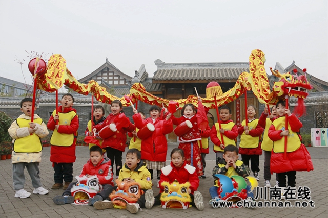 舞龙舞狮.JPG