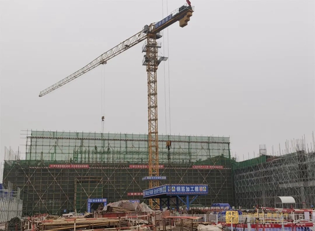 渝昆高铁泸州东站即将封顶(图3) 东3.jpg