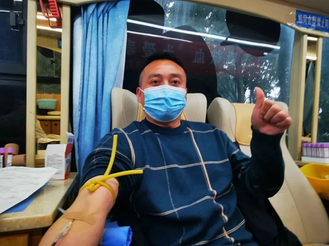 干部职工齐上阵 无偿献血传递爱 | 泸州市教育和体育局组织无偿献血公益活动(图12) 12.jpg