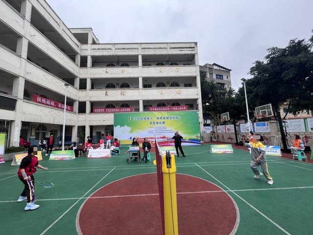 龙马潭区:传承体育精神,“羽”爱一路同行(图5) 5.jpg