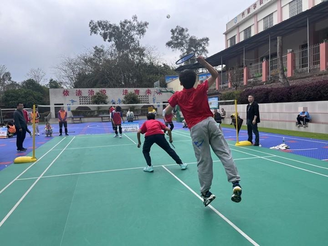 龙马潭区:传承体育精神,“羽”爱一路同行(图7) 7.jpg