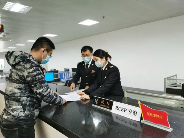 列车3.jpg