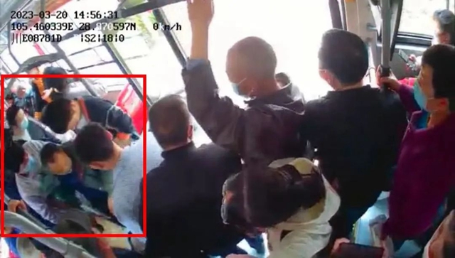 医院来的这趟“救护车”,“体型”有点大......(图2) 2.jpg