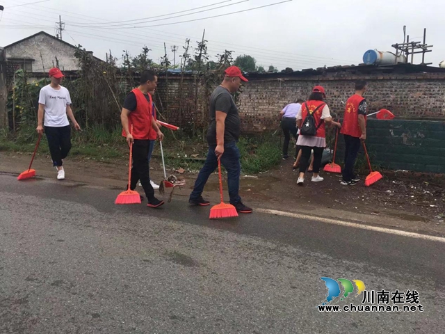 泸县玉蟾街道:致富能手参与文明城市创建(图3) 图片3.jpg