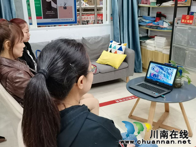 龙马潭区小市街道杜家街社区┃弘扬好家教 传承好家风(图1) 1.jpg