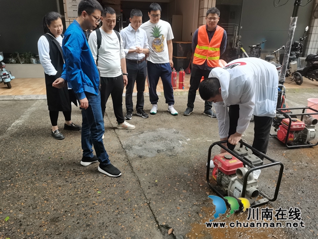 龙马潭区小市街道开展防汛器材使用培训