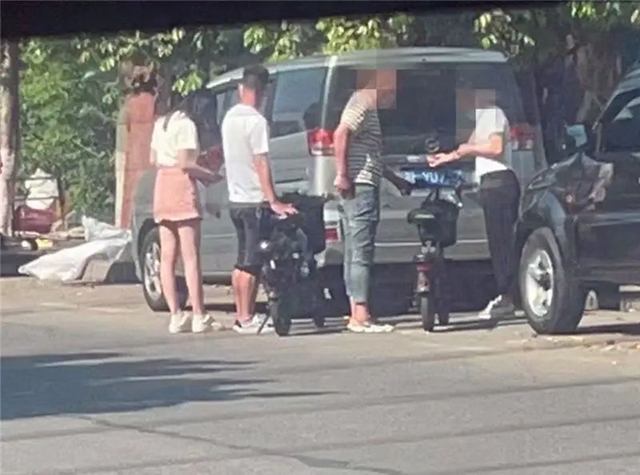 “美女”按摩背后是陷阱!威远警方打掉一犯罪团伙(图2) 按摩2.jpg