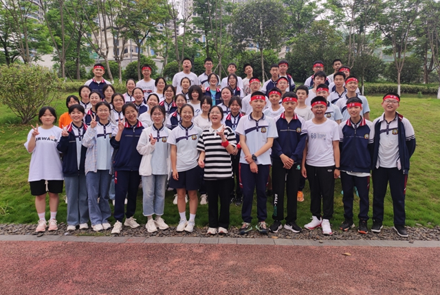 徒步拉练 亮剑中考|泸州十八中初2023届师生迎中考战前拉练活动(图14) 16.jpg