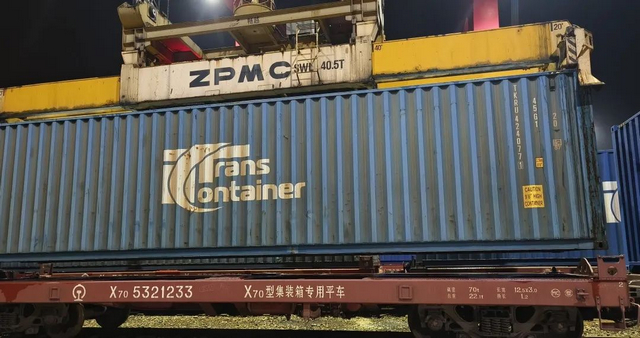 目的地莫斯科！泸州开行的今年第8列中欧班列从泸州港出发