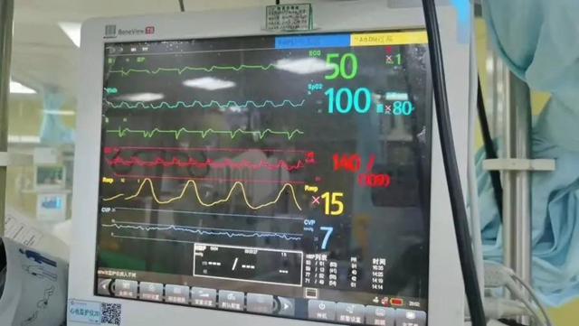 心跳骤停，26岁的谢先生“捡回了”第二条生命