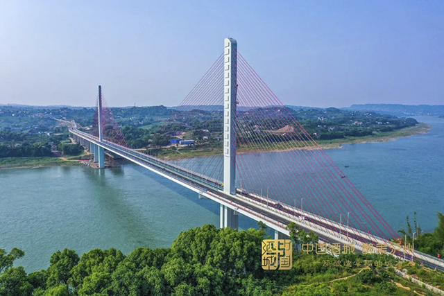 27日零时,泸州神臂城长江大桥开放交通!(图1) 1.jpg