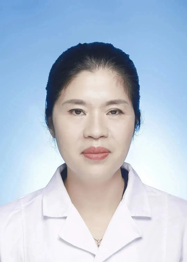 【展绝技】仅一分钟,医生隔肚皮徒手扭转胎位不正(图2) 2.jpg