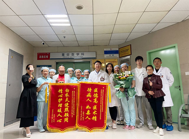 与死神赛跑┃因咳嗽住进ICU,生命垂危......(图2) 2.jpg