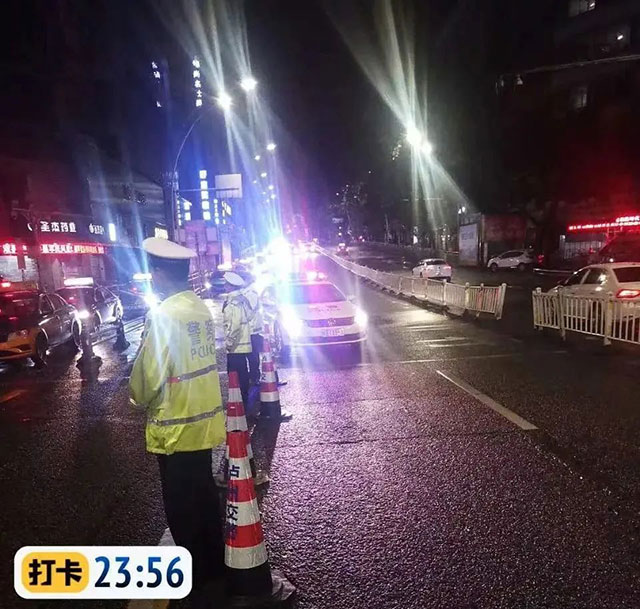 泸州“飙车炸街”党,飙进来看!(图7) 7.jpg