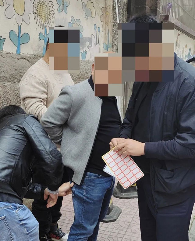 纳溪公安成功打掉一贩毒网,抓获10人(图2) 2.jpg