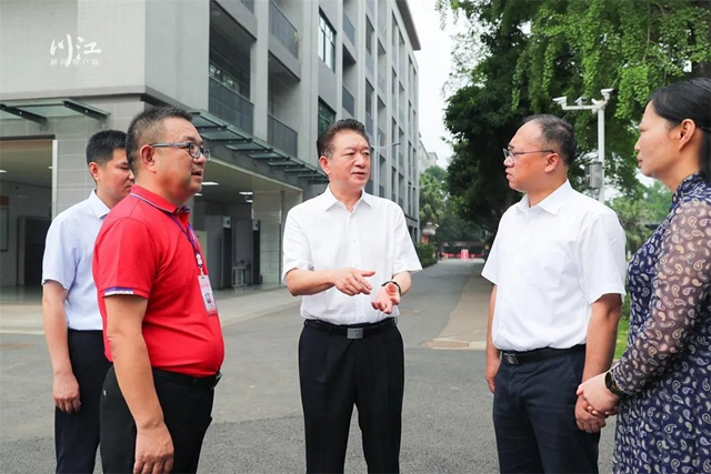 杨林兴带队开展泸州市2023年高考巡考工作(图3) 微信图片_20230608103342.jpg