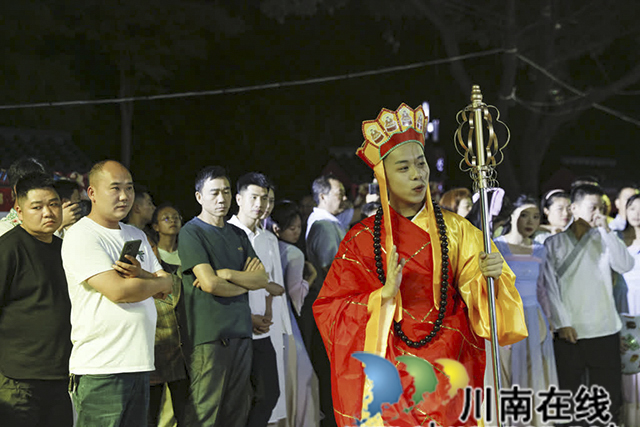 古蔺县2023“夜遇酒街”文化旅游节开幕(图2) 2.jpg