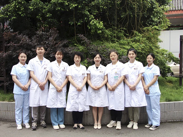 @龙马潭区莲花池社区居民：您的家庭医生团队来了