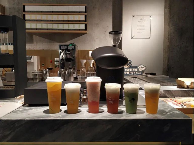 携手顶流 共赴一线 | 网红品牌集中开业,泸州佳乐世纪城铸就“超级人气引擎”(图7) 7.jpg