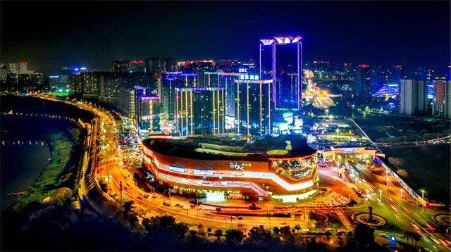 携手顶流 共赴一线 | 网红品牌集中开业,泸州佳乐世纪城铸就“超级人气引擎”(图15) 15.jpg