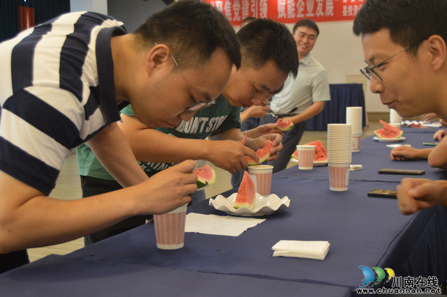 叙永县经商科局:粽情夏日 悦享端午(图3) 游戏照片.jpg