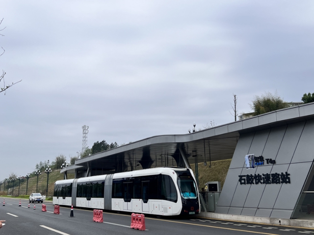 宜宾⇋南溪!宜宾智轨T4线通车!(图6) 6.jpg