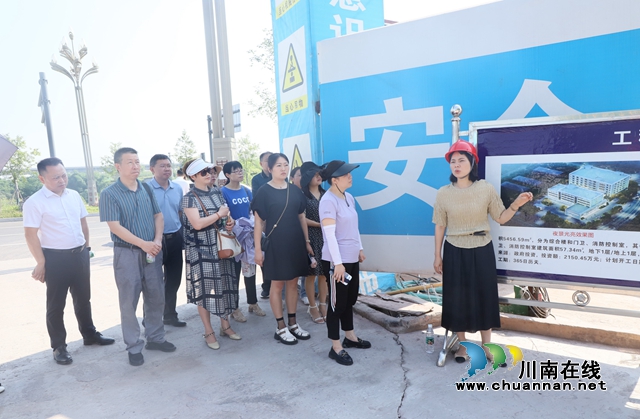 察民情 聚民意 献良策|泸县玉蟾街道人大代表开展集中视察调研活动(图1) f3a058043ec32f3636bcf27c38c6c8c.jpg