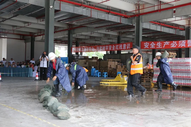 筑牢安全防线 强化安全意识 | 泸州市口岸物流安全应急处置实战演练顺利举行(图5) 5.jpg